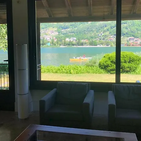 Traumhaftes Direkt Am Ufer Des Comer Sees Villa Sorico